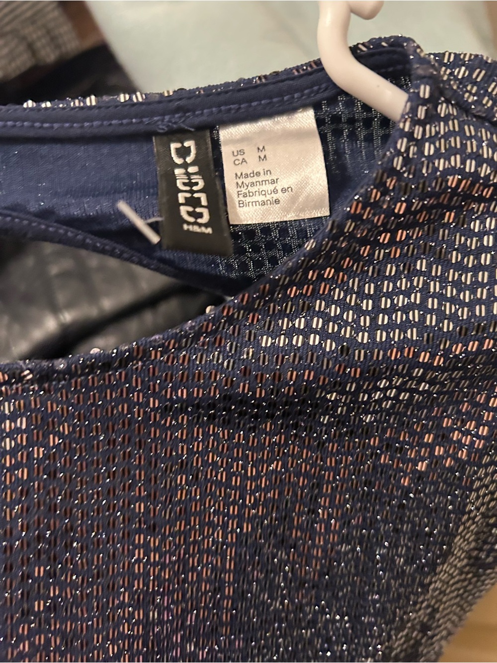 H&M Black Sparkle Open-Back Long-Sleeve Mini - Picture 4 of 7